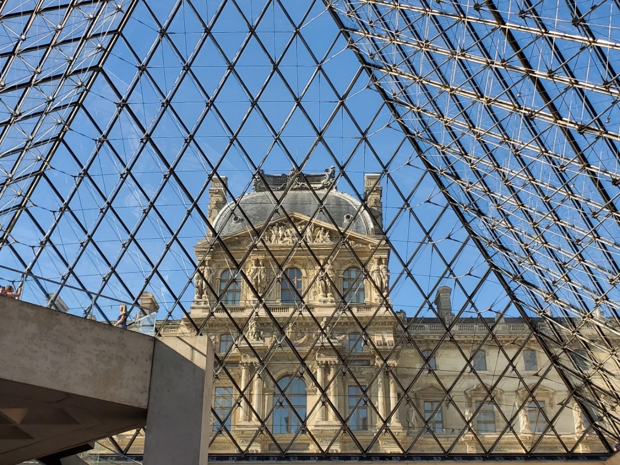 Louvre Museum